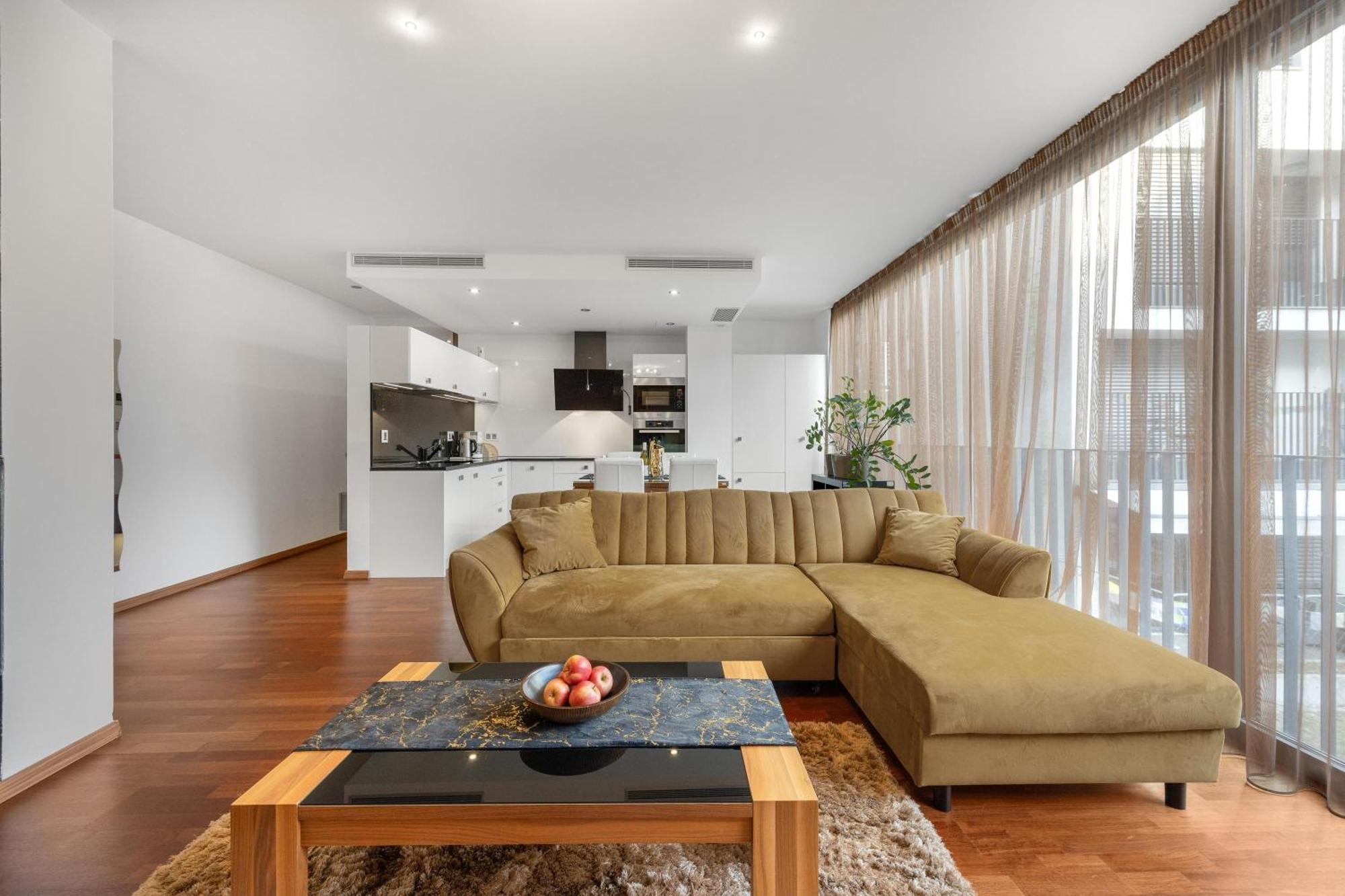 Revon Business Apartment 50 Dunajska 布拉迪斯拉发 外观 照片
